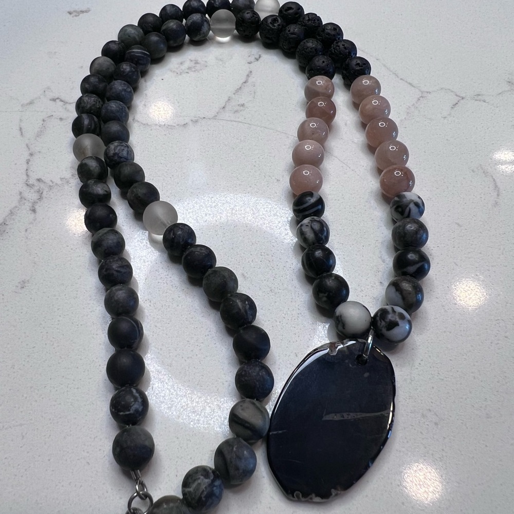 Statement necklace